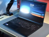 Lenovo ThinkPad T16 Gen 3 laptop in een recensie: Groot scherm, grote batterij, maar niet groots in prestaties