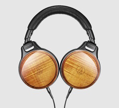 Audio-Technica lanceert de gelimiteerde ATH-WB LTD houten hoofdtelefoon met slechts 300 exemplaren wereldwijd. (Bron: A-T)