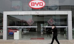 BYD overtrof Tesla in 2022 als de grootste wereldwijde fabrikant van EV&#039;s. (Afbeeldingsbron: Reuters)