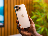 Apple zou een grote camera-upgrade kunnen besparen voor de iPhone 18 Pro en iPhone 18 Pro Max. (Afbeeldingsbron: Sayan Majhi - Unsplash)