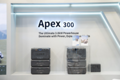 De Bluetti Apex 300 draagbare energiecentrale heeft een capaciteit van 2.764 Wh met supersnel opladen (Afbeelding bron: Bluetti)