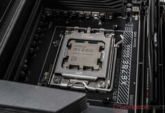 Ten minste één AMD Zen 5 X3D CPU zou in de komende weken op de markt kunnen komen (bron: Notebookcheck)