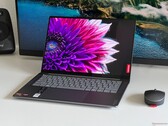 Lenovo Yoga Pro 7 14 G9 beoordeling - De krachtige multimedia-laptop met AMD Zen 5 en 120-Hz OLED