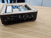 Sapphire heeft een nieuwe AMD-aangedreven mini PC laten zien (bron: Computerbase)