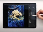 De nieuwe iPad Pro-serie heeft tandem OLED-schermen en de nieuwe M4 SoC. (Bron: Dave2D op YouTube)