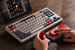 8BitDo&#039;s nieuwste Retro Mechanisch Toetsenbord komt alleen in een N Edition afwerking. (Afbeeldingsbron: 8BitDo)