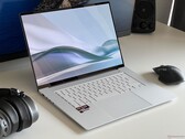 Asus ZenBook S 16 OLED laptop review: Première voor Ryzen AI 9 365 en Radeon 880M