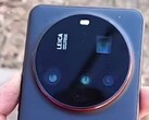 In het weekend is er een korte Xiaomi 15 Ultra hands-on video opgedoken, althans in dummyvorm. Kleuren en configuraties zijn ook bekend. (Afbeeldingsbron: X)