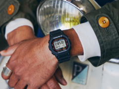 De nieuwe Casio G-Shock DW-5000R-1AJF is niet langer beschikbaar voor pre-order bij de online winkel van het merk in Japan. (Afbeeldingsbron: Casio)