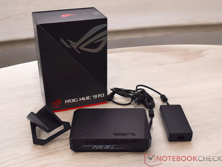 De leveringsomvang van de Asus ROG NUC