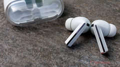 De Galaxy Buds3 Pro. (Bron: Notebookcheck)