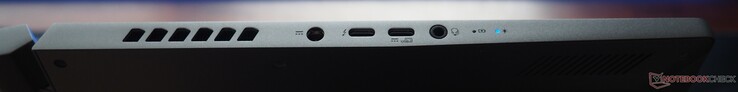 Linkerkant: Voeding, USB-C 4 (incl. DisplayPort 1.4 &amp; PowerDelivery), USB-C 3.1 Gen 2, audio