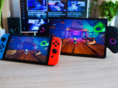 Nintendo Switch OLED vs. OneXplayer X1 Pro - De Smurfen 2. (Afbeeldingsbron: Marc Herter/ Notebookcheck)