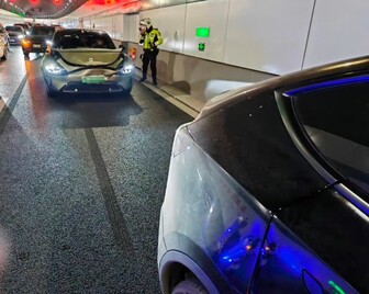 Xiaomi SU7 en Tesla Model Y crash. (Afbeeldingsbron: @Tslachan)