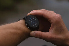 De Forerunner 255 is een van de twee Garmin smartwatches die nieuwe Release Candidate updates ontvangen. (Afbeelding bron: Garmin)