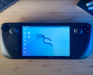 Valve's SteamOS 3.0, dat de populaire Steam Deck-handheld aandrijft, wordt aangedreven door Arch Linux. (Afbeeldingsbron: WJ Pearce via YouTube)